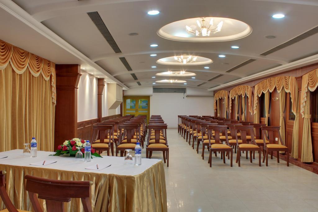 Longuinhos Beach Resort Colva Εξωτερικό φωτογραφία